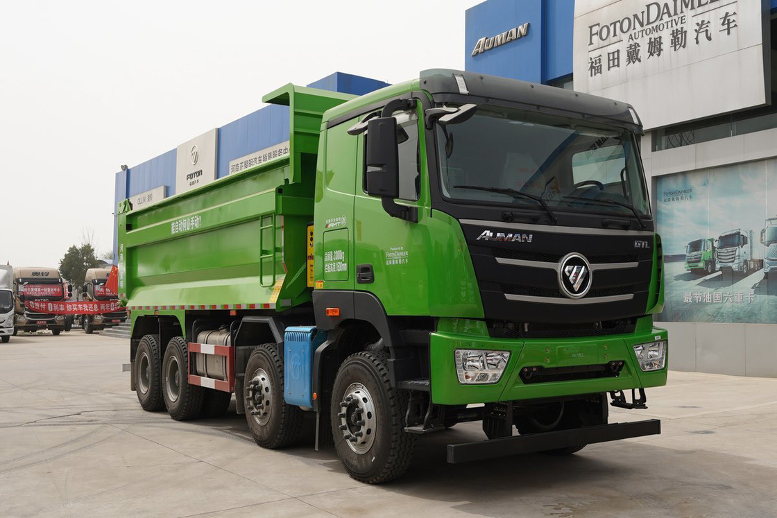 Foton Auman GTL Dump Truck 490HP 8X4 AMT 12-Speed Otomatis 6.8m Rear Dump 360-Degree Imaging