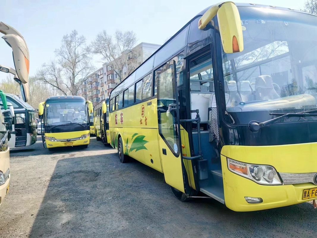 2nd Hand Bus Yutong ZK6107 Bus Bus Original 2 + 3 Kursi Layout 60 Kursi Leaf Spring A / C