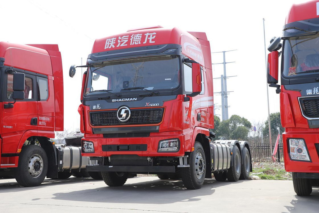 Shacman Traktor Truk Lantai Lantai Tinggi Diesel 12 Kecepatan 650hp 6x4 X5000 Model