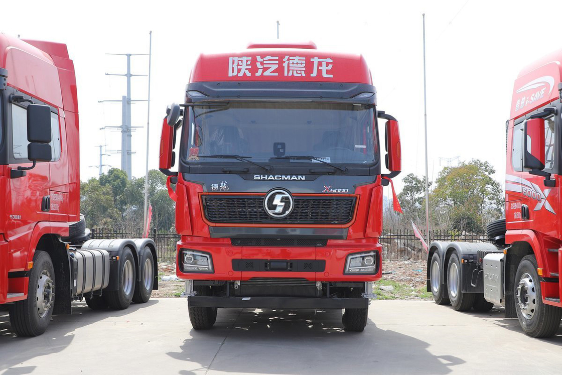 Shacman Traktor Truk Lantai Lantai Tinggi Diesel 12 Kecepatan 650hp 6x4 X5000 Model