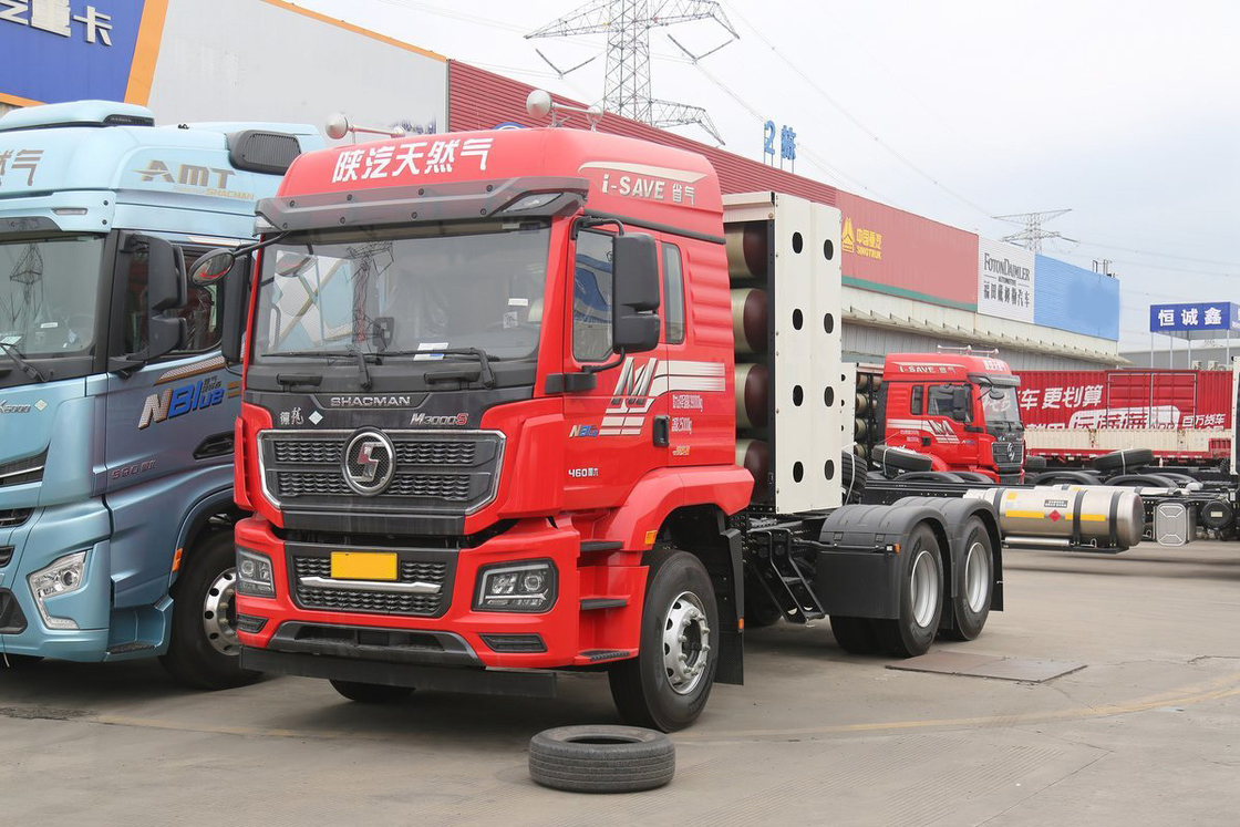 Mesin Weichai setengah kursi 460HP 6X4 atap tinggi Traktor CNG Shacman Heavy Duty Truck