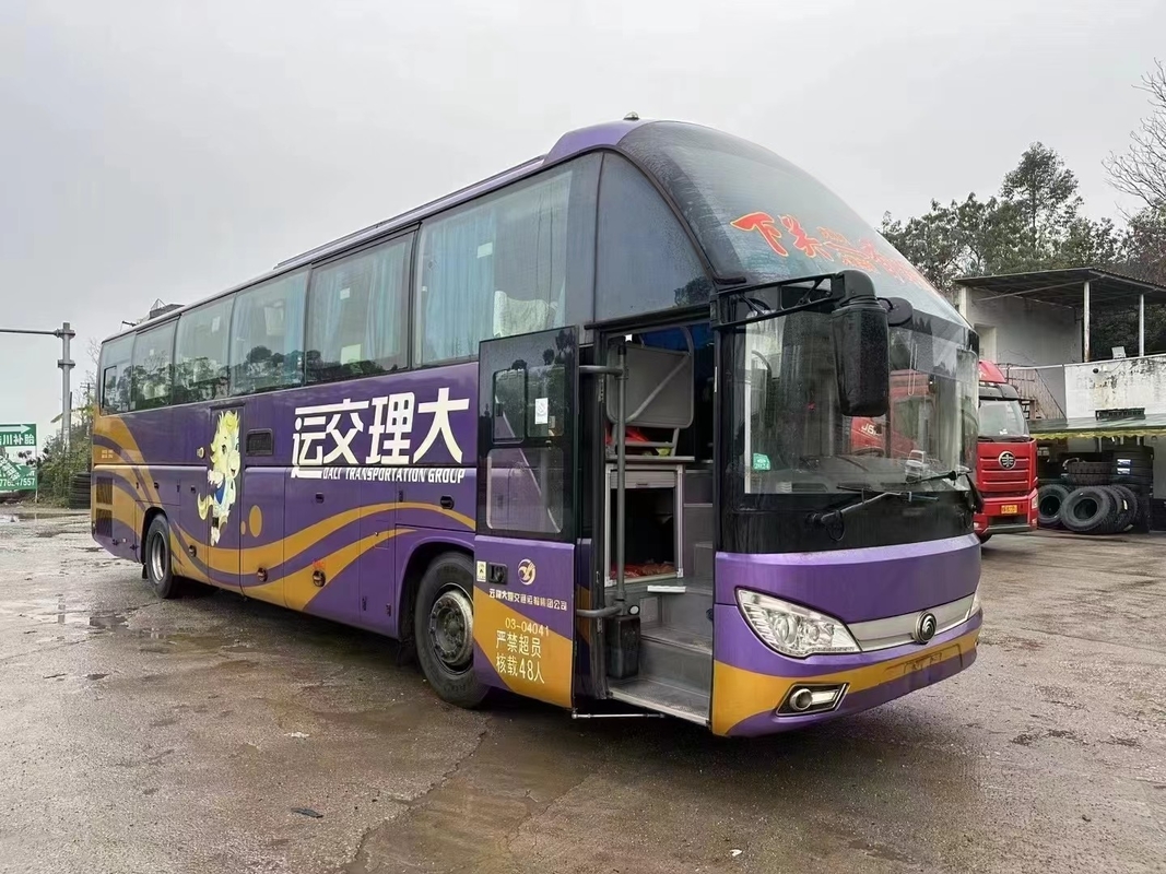 Yutong Bus Harga Perdagangan 2019 Tahun Bus 49 Kursi Airbag Suspensi Double Door LHD