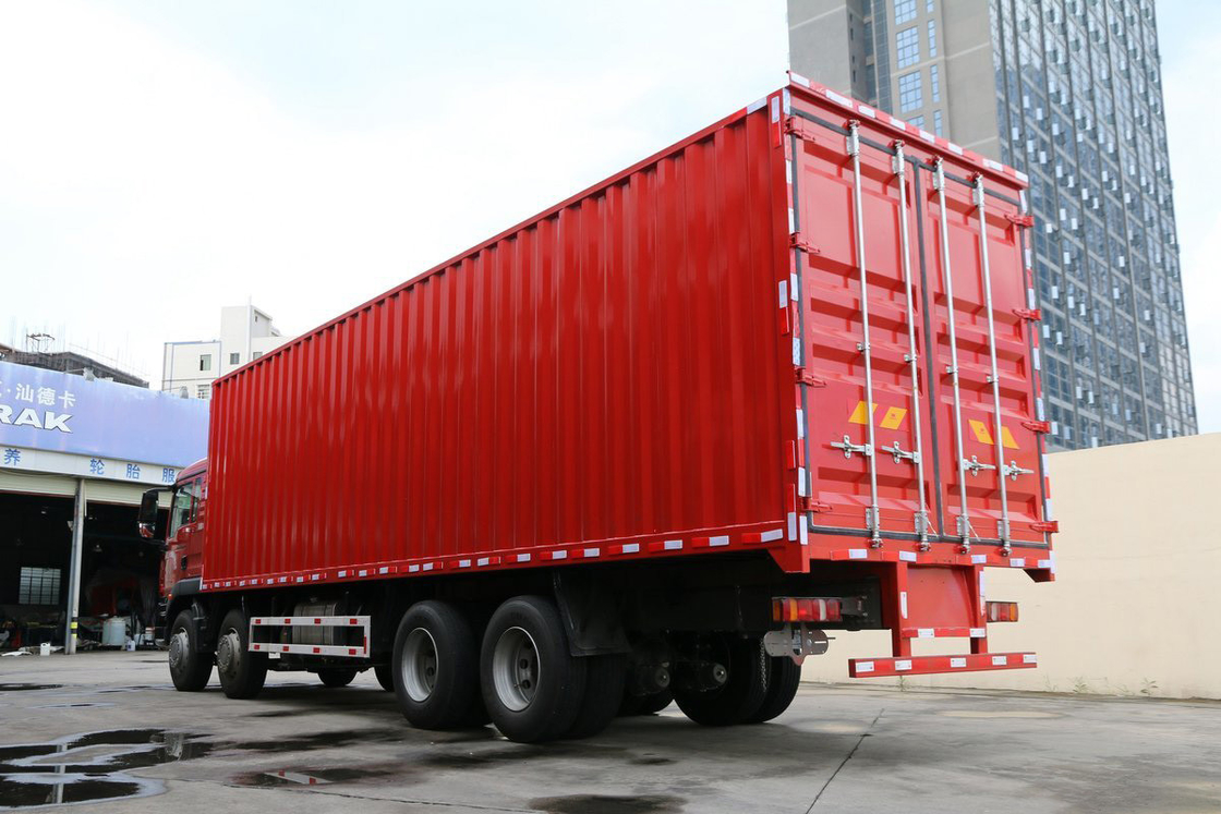 AC Deflector Double Axle C5H Model Diesel 310HP 8*4 9.52M SITRAK Van Truck