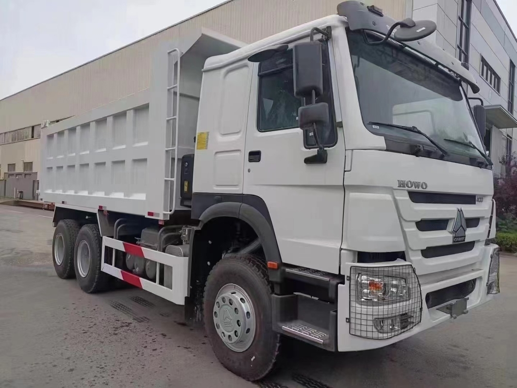 Sinotruk Howo 6x4 Truk Euro 2 Dump Truck Single Sleeper 20-40 Ton Payload Leaf Spring
