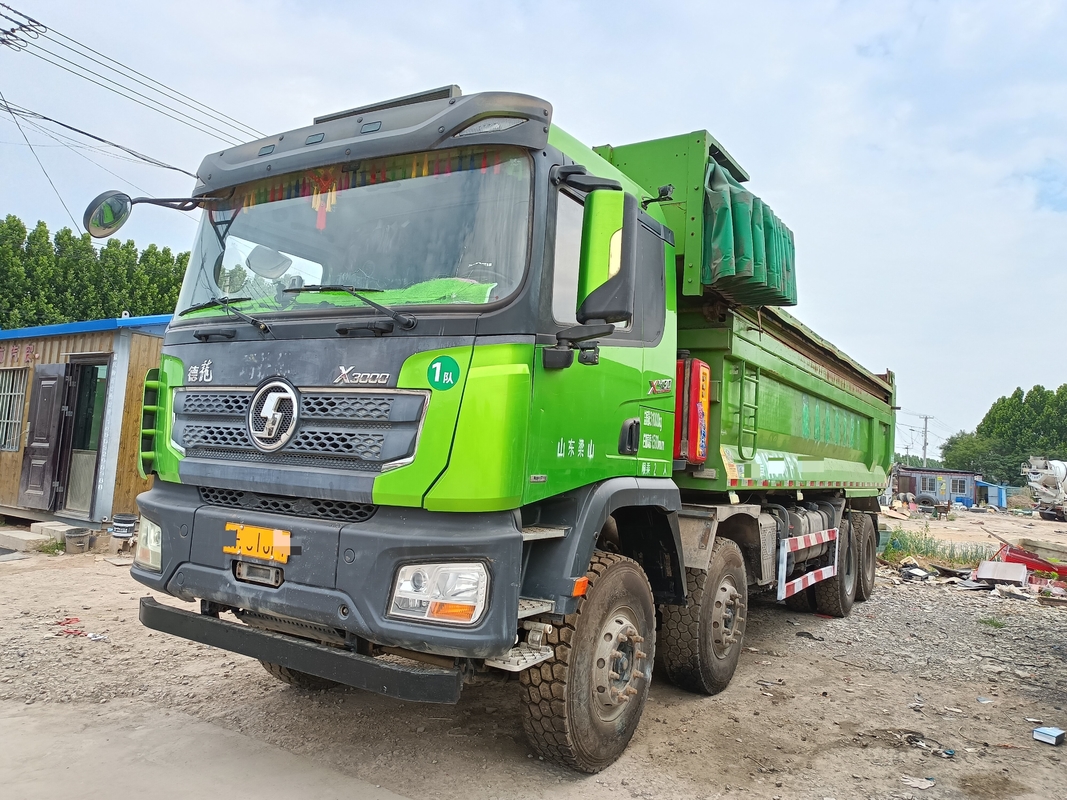 8x4 Tipper Truck Shacman Dump Truck Dijual 2021 Tahun 30-50 Ton Batu Pasir Transportasi