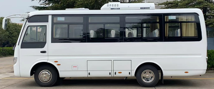 Coaster Mini Bus Yuchai Mesin Mudan MD6668 25 Kursi 2 + 2 Kursi Layout AC baru