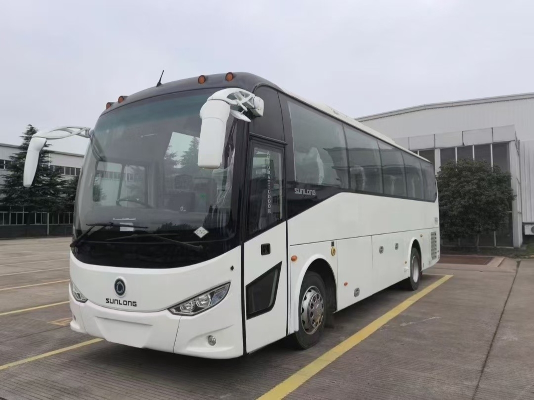 Bus 36 kursi Sunlong Bus SLK6102 CNG Mesin Yuchai Pengemudi tangan kanan Penggunaan di Afrika