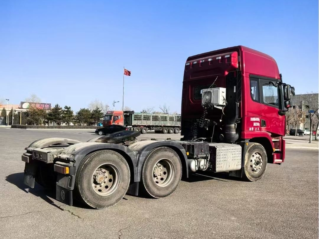 Digunakan Heavy Duty Truk Tarik Dan Kepala 2023 Tahun SHACMAN X5000 Weichai Mesin 530hp Gearbox FAST