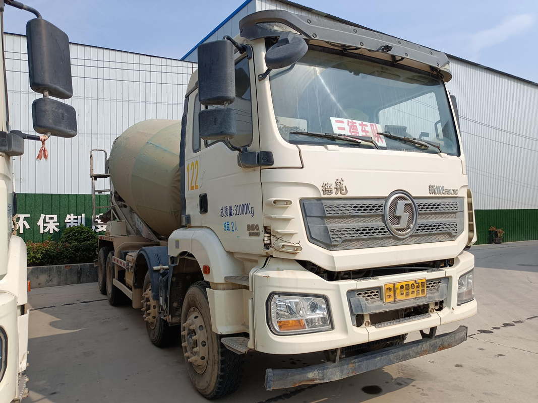 Dikonsumsi Shacman Beton Mixer Truck 12m3 Mixer Tanker M3000 Kabin 2020 Tahun Weichai Mesin