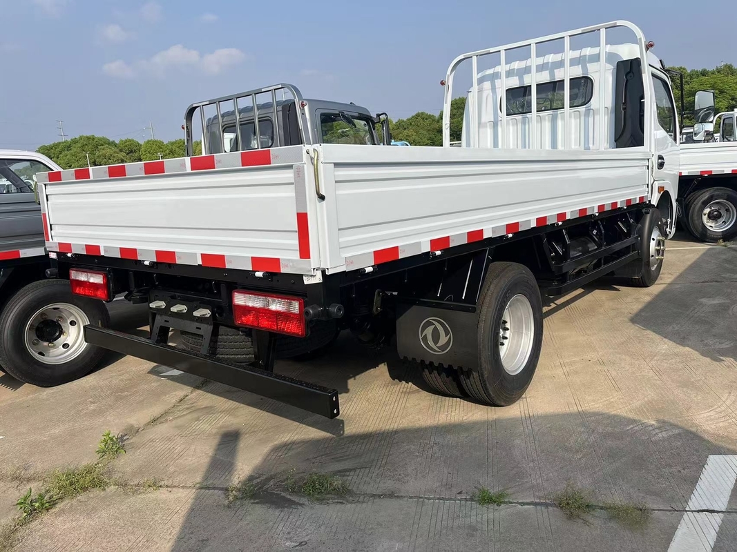 5 ton truk kargo Dongfeng Kapten truk kecil flatbed kanan drive mesin Yuchai 3308 wheelbase