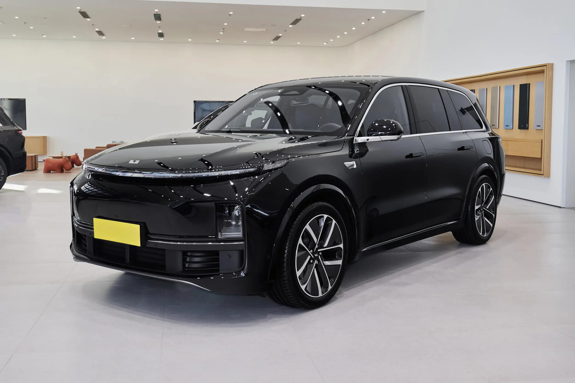Electric Cars Li Auto Extended Range Electric SUV L9 Pro Versi Hitam Warna 6 Kursi 3105mm