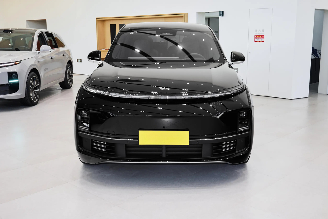 Electric Cars Li Auto Extended Range Electric SUV L9 Pro Versi Hitam Warna 6 Kursi 3105mm
