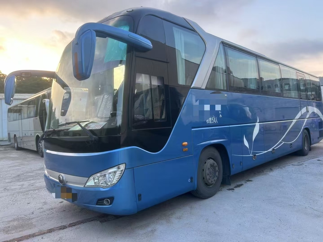 Bus dan Kereta Api Yang Digunakan Tahun 2020 Yutong ZK6122 AC 54 Kursi Bus Jalan Raya Bus Tur