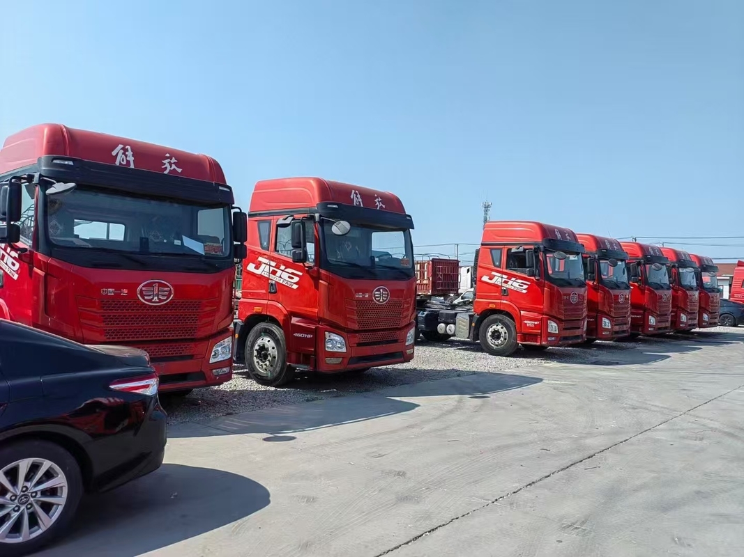 Trailer Head Truck Harga 2022 Tahun 10 Uji Coba Tractor Head 2022 Tahun 460hp Atap Tinggi Pengemudi tangan kiri