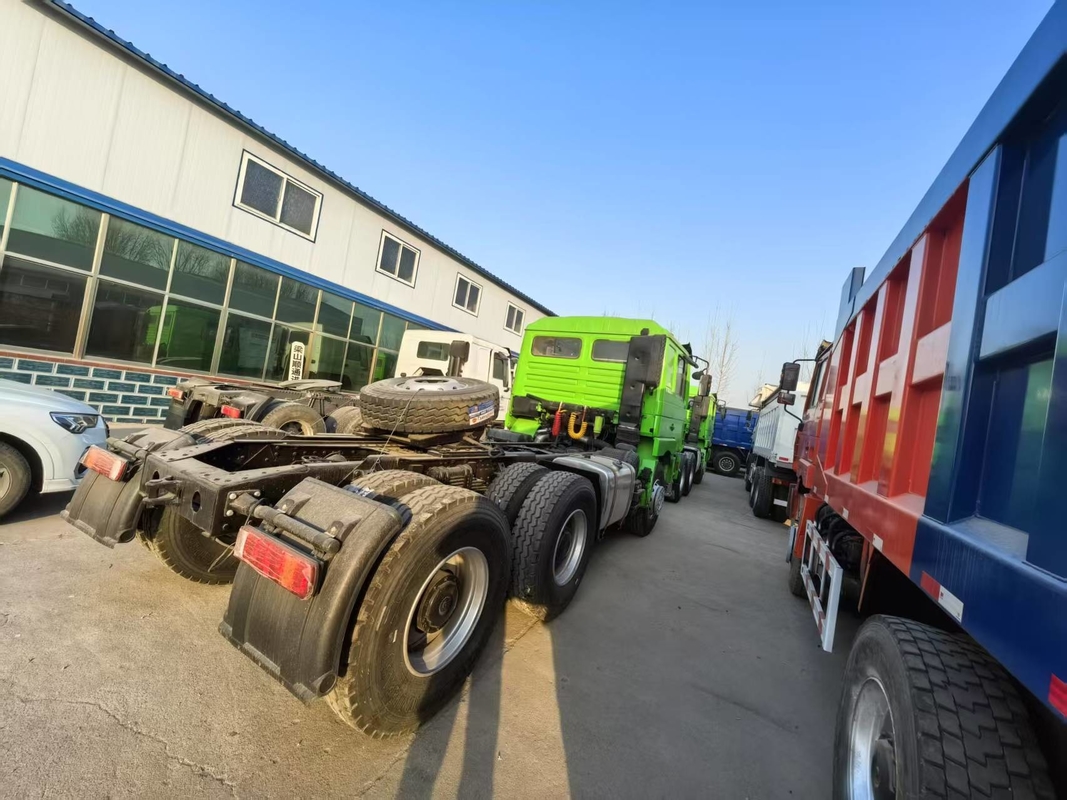 Truk Tractor Head Trailer bekas Truk Shacman F3000 Truk kuat 380hp 6*4 Drive Mode 10 Ban Jalan buruk