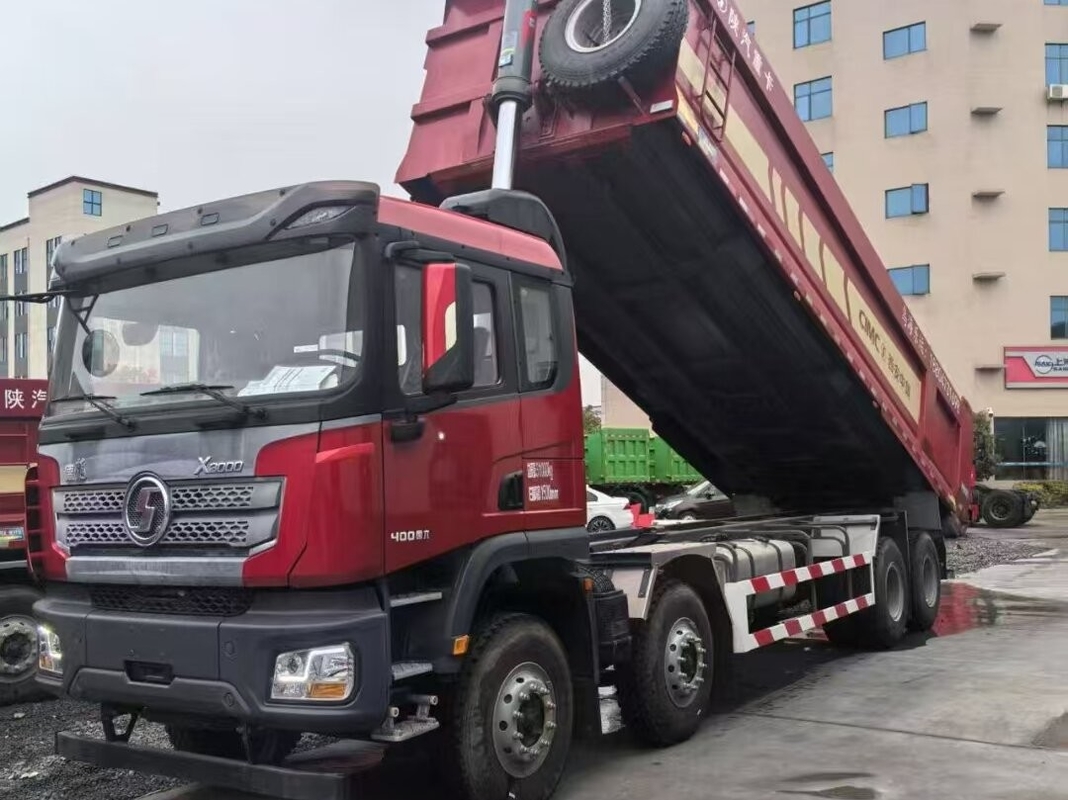 Truk dumper bekas untuk tambang Shacman Weichai 430hp Pengangkat depan 8 * 4 Drive Mode 12 Ban Lhd 50tons Loading