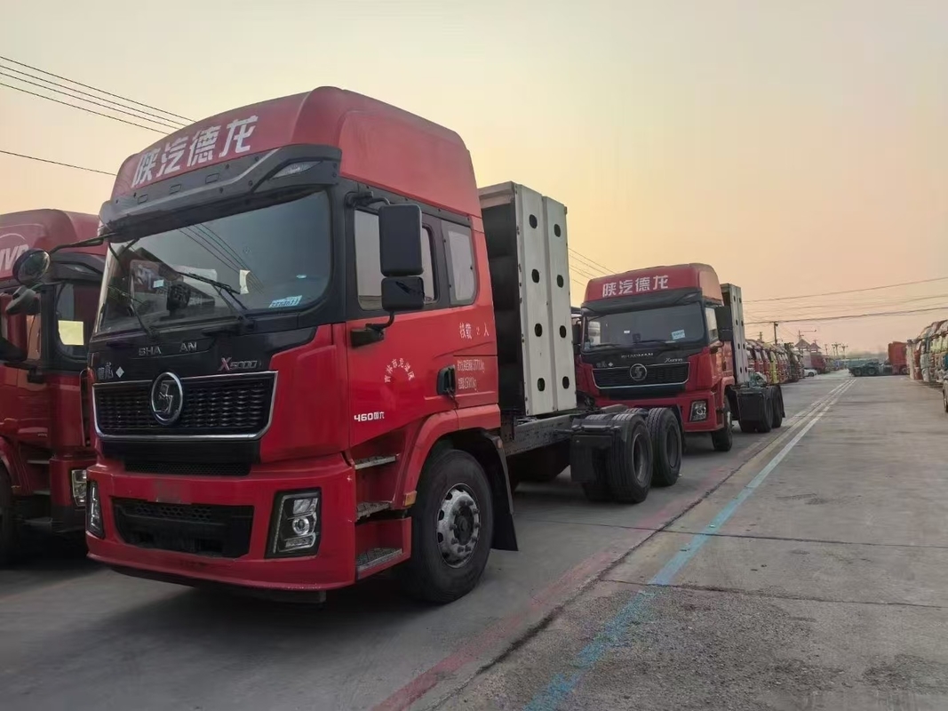 Mobil Traktor Gas Natrual Otomatis Digunakan X5000 Dengan 10 Roda Mesin Weichai CNG 460hp 2023 Transportasi Berat
