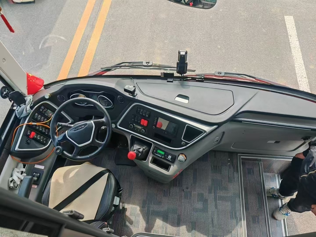 Coach Yutong Bus 2nd ZK6120 Model Airbag High Way Pengangkutan Penumpang 50 Kursi 2021 Tahun Kendaraan Haji