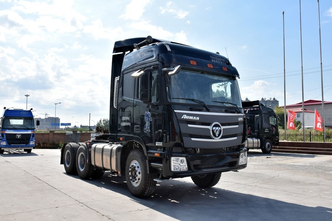 Kepala Traktor yang Digunakan Euro IV Mesin Diesel Foton Auman 430hp 6*4 Drive Mode 10 Ban Berjalan di Jalan yang Buruk