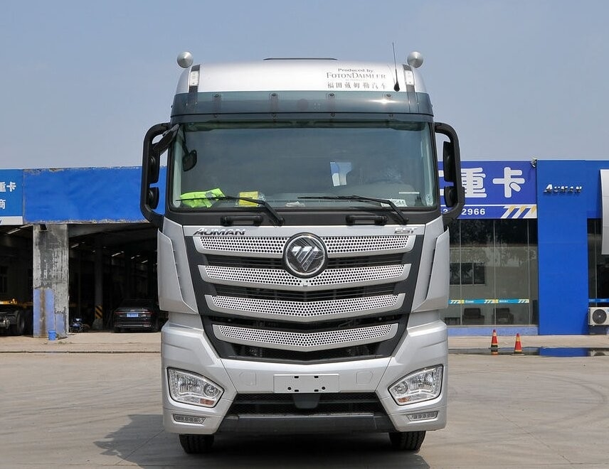 Dipakai Performance Kuat beban berat kepala traktor Foton Auman 510hp 6-silinder Cummins mesin