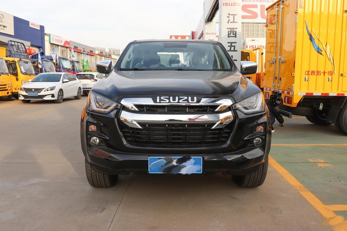 Isuzu High Ground Clearance Pickup Truck 2021 1.9T Diesel 4WD Otomatis Kabin Ganda Chassis tahan lama