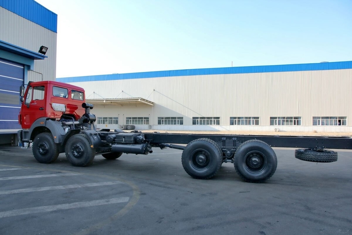 Truk Kargo Bekas Chassis Untuk Dijual Beiben Ng80 8×4 Drive Mode 336hp Terjangkau Truk Bekas Untuk Pengiriman