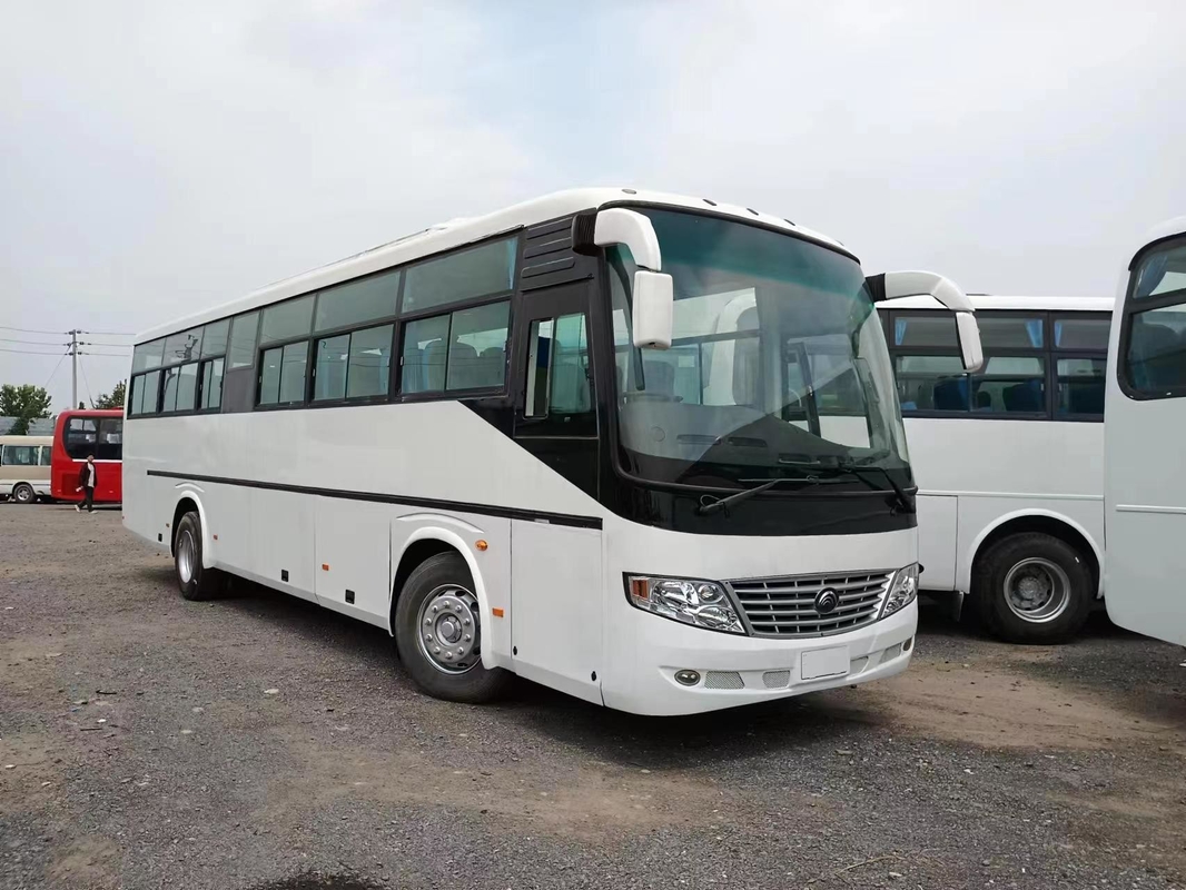 Bus bekas Yutong Di stok Zk6112d 53 kursi Dachai Diesel Fuel Type Euro 2 Mesin Dengan pintu tengah