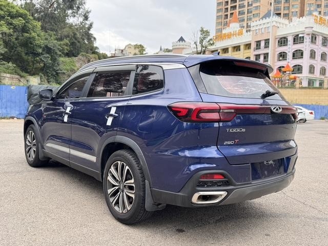 SUV Bekas Cina Kilometer Rendah Chery Tiggo 8 SUV Transmisi Otomatis Tahun 2019 Penggunaan Keluarga dan Komersial