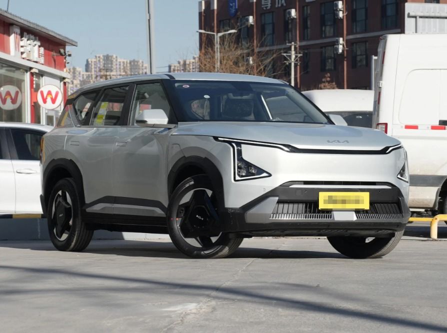 Kia Baru 2025 Tahun 2 WD Mobil Listrik awet Kuat Mobil Ideal Untuk Pasar Timur Tengah