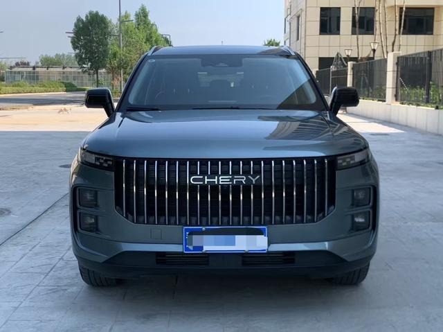 SUV Kompak Bekas Chery Explore 06 1.6t Bensin 2024 Terjangkau Dijual 2WD Penggunaan Keluarga Mewah