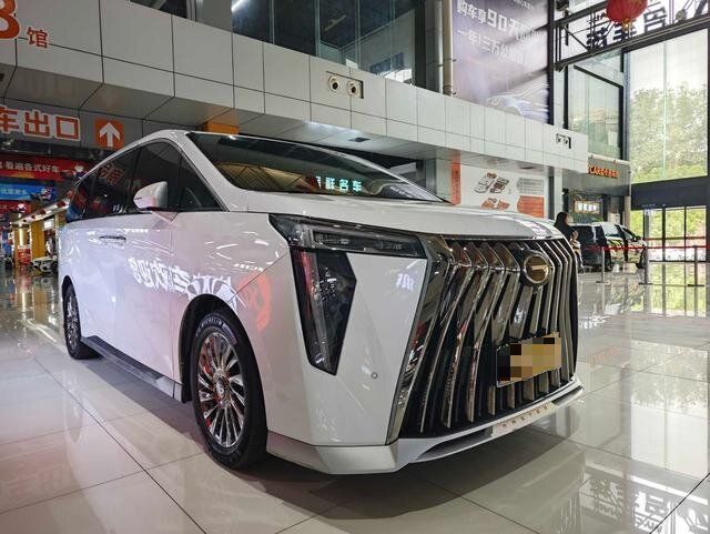 Harga terjangkau Trumpchi M8 2023 Grandmaster Series 2.0TGDI Ultimate Edition Untuk Dijual 2wd Keluarga mewah