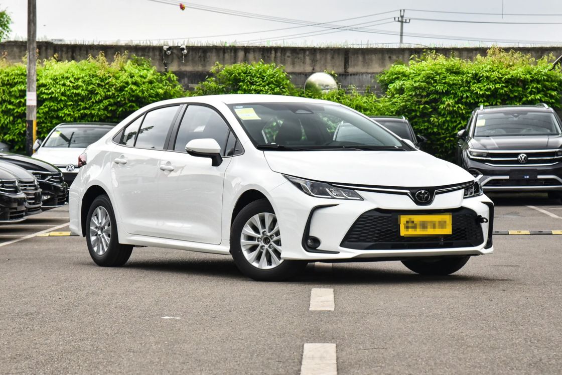 Toyota Corolla Baru yang Terjangkau 2024 1.2T Bensin 2WD Euro 6 Untuk Ekspor untuk Penggunaan Keluarga
