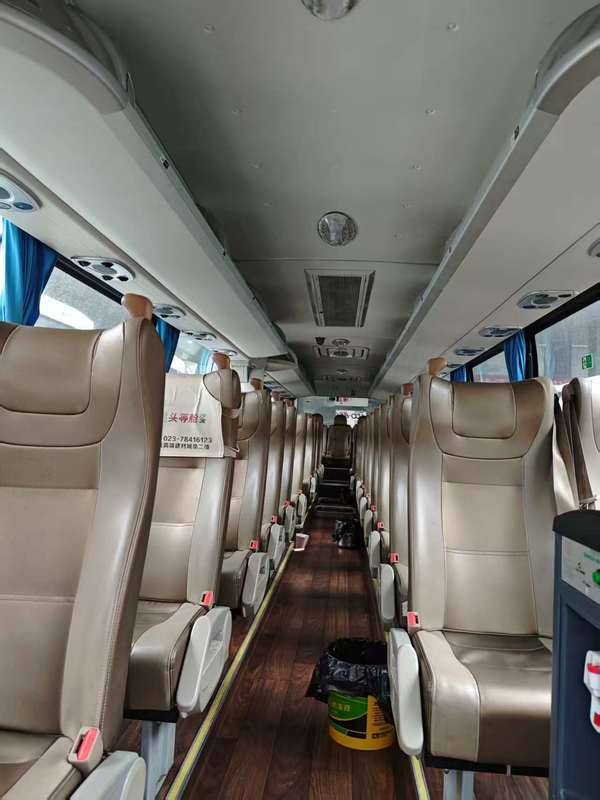 Bus Yutong Bus Bus 55 Seater ZK6122 Gereja Intercity Bandara Sekolah