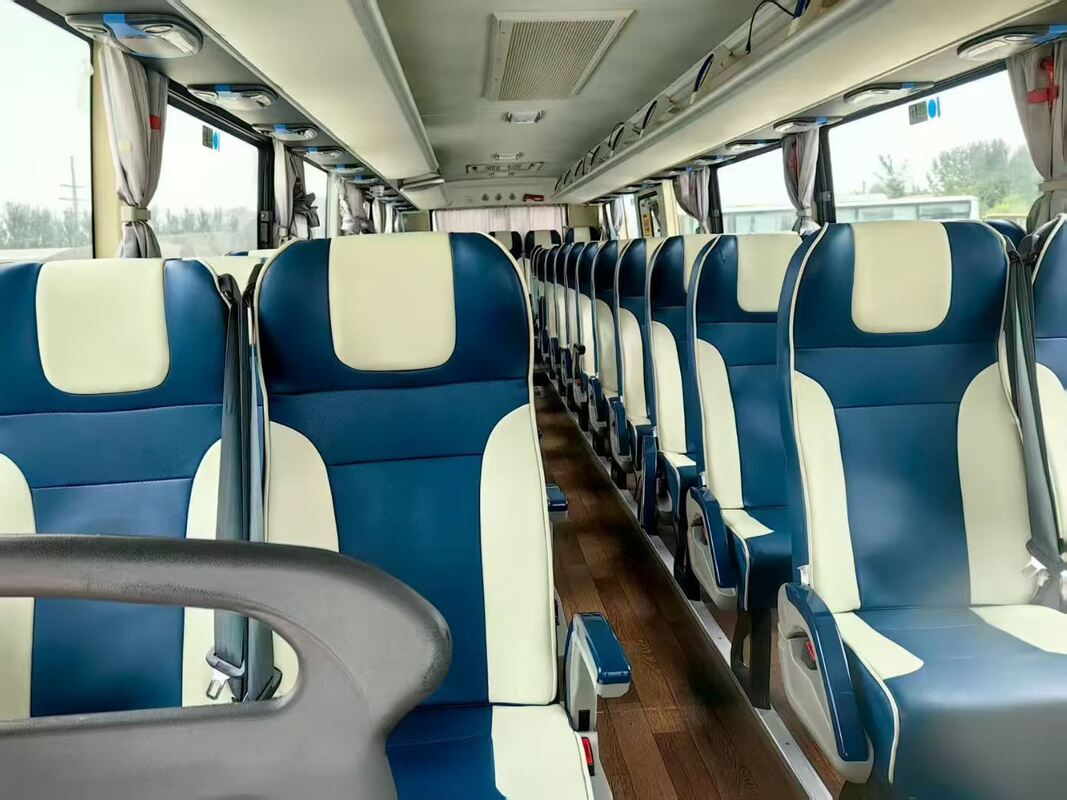 Bus Foton Diesel Bekas 50 Tempat Duduk Leafspring Commuter Sekolah Bandara Gereja Bus Pelatih