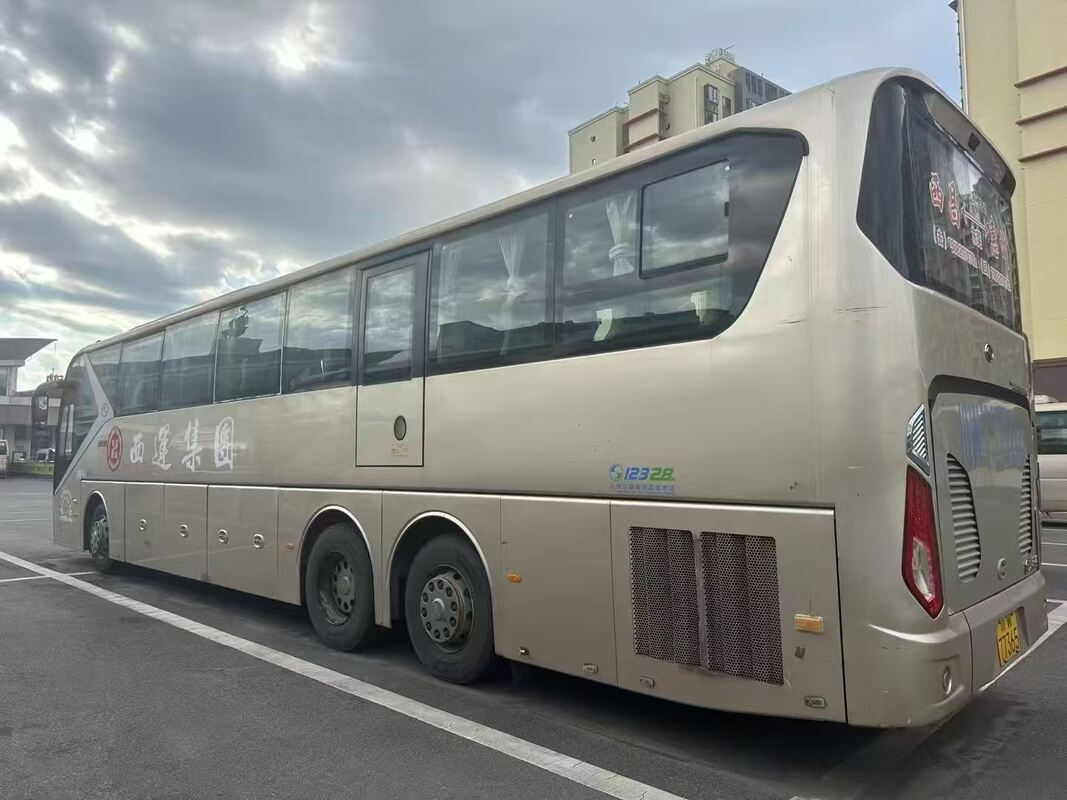 New Arrival Coach Bus Second Hand Yutong XMQ6135 Weichai Air Suspension 56 Seat Transportasi Mewah Dengan AC