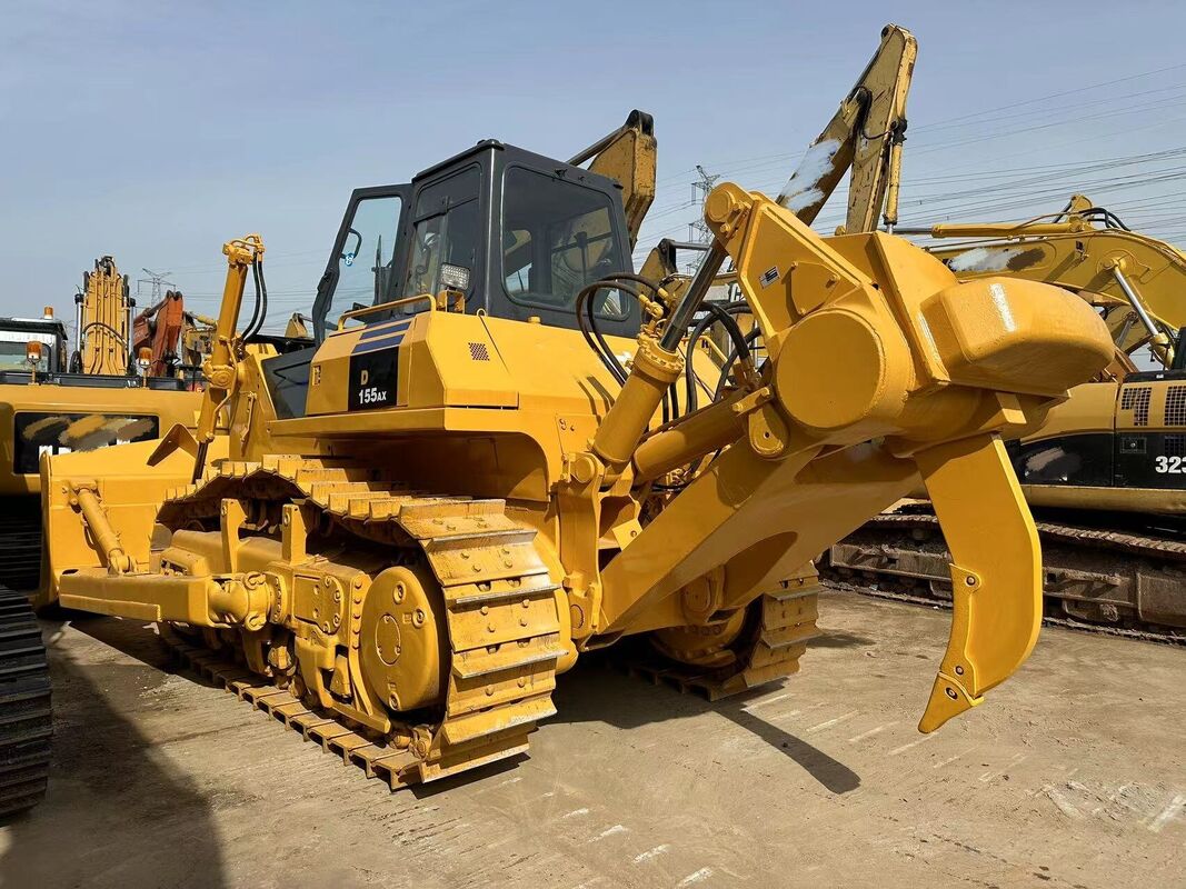 Baru Datang Bekas Merek Cina Bulldozer Roda Berjalan Kapasitas Bucket 5 Ton Kondisi Sangat Baik Daya Terukur 305 KW 14.07 L Untuk Konstruksi Kondisi Sangat Baik