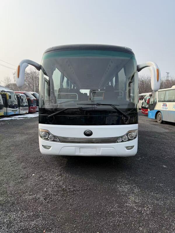 Bus Wisata bekas Yutong Zk6121 Yuchai 330hp Leaf Spring 67 kursi Transportasi mewah dengan AC