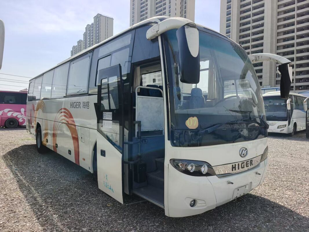 Used Coach Buses Higer KLQ6115 Yuchai Euro 4  Leaf Spring 64 Seats  Lux Transport With Air Condition For Shuttle or Long Distance