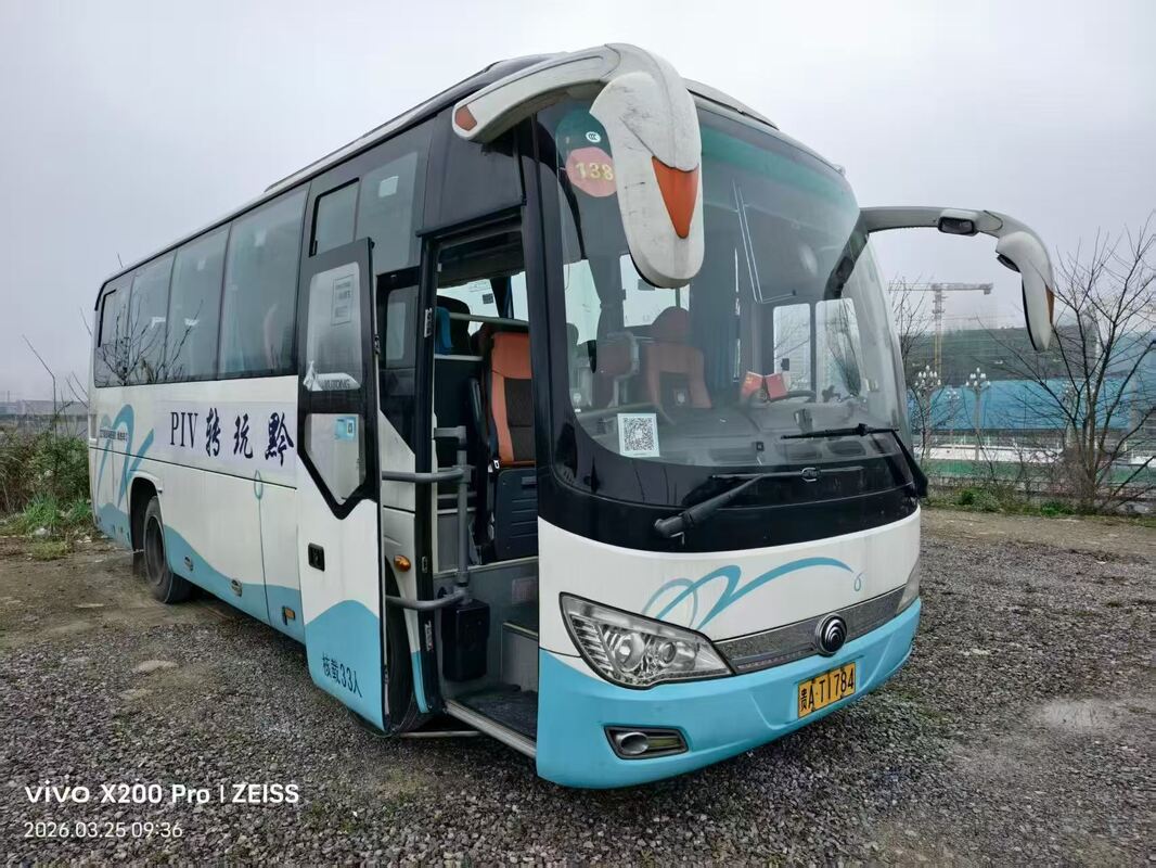 Bus Bus bekas Yu-tong ZK6888 Yuchai Euro5 Daun Musim Semi 33 Kursi 2020 Tahun Transportasi Lux Dengan AC Untuk antar-jemput atau jarak jauh