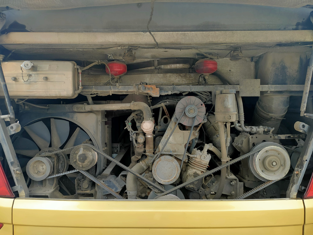 Bus Kota ZK6112D Bekas 45 Kursi Mesin Diesel Pelatih Jarak Jauh untuk Angkutan Umum Afrika