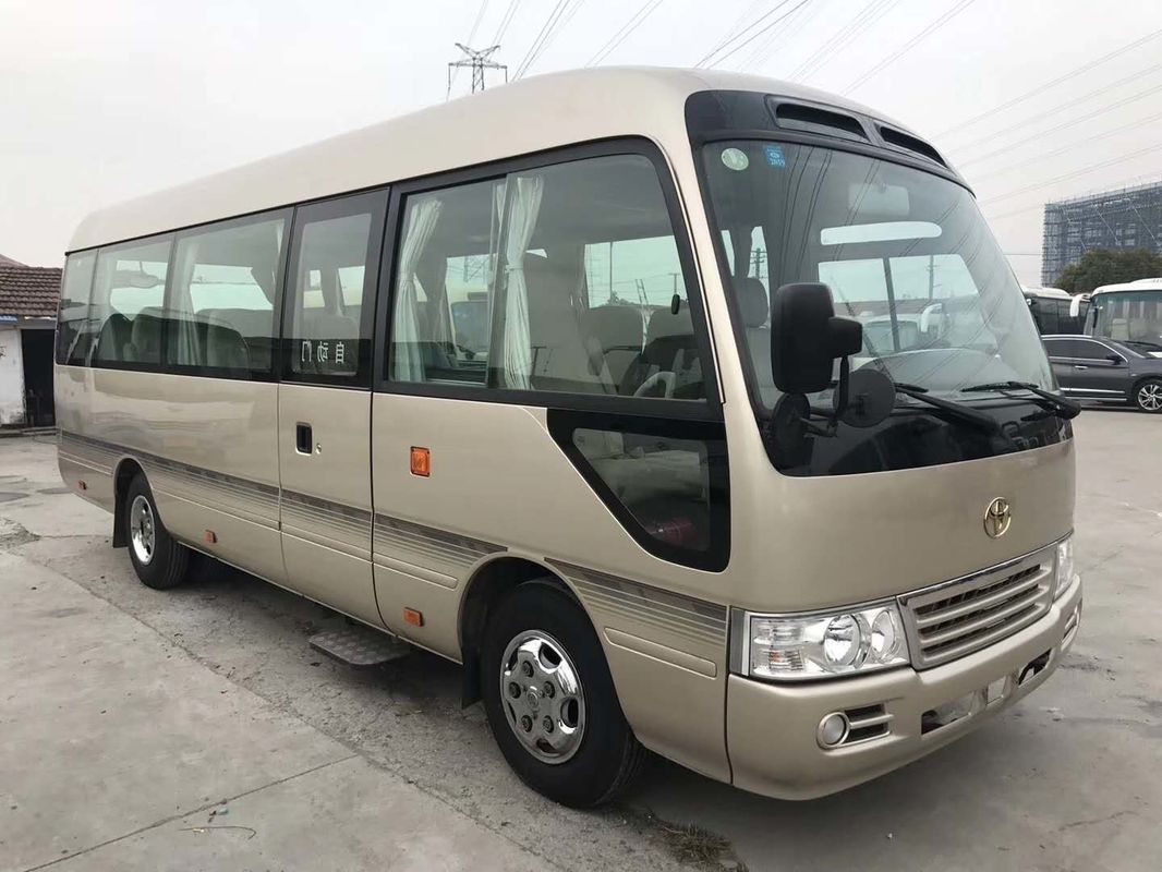 Delapan Persen Bus Coaster Bekas Baru Tahun 2011 Merek Toyota Dengan 13 Kursi