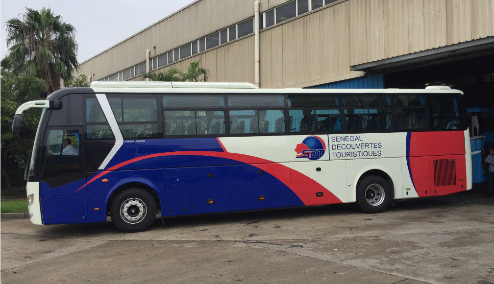 Bus Pelatih Profesional Bekas Golden Dragon Brand 2010 Tahun Dibuat Dengan 51 Kursi