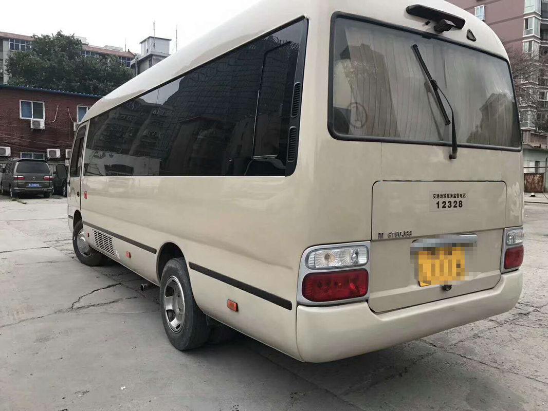 Golden Dragon Menggunakan Coaster Bus Bensin 2014 Tahun Berperforma Hebat Dengan 23 Kursi