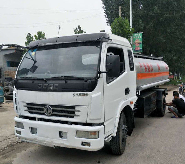 5-16 Ton Tanker Minyak Bekas DONGFENG / FOTON / HOWO Merk Diesel Type