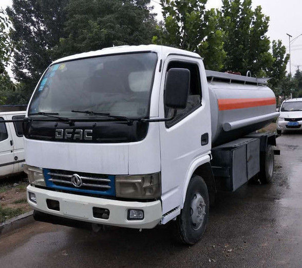 5-16 Ton Tanker Minyak Bekas DONGFENG / FOTON / HOWO Merk Diesel Type