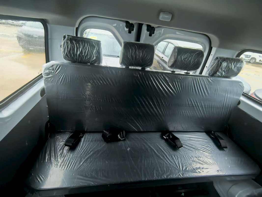 Wuling Yangguang EV, minibus listrik, van penumpang listrik 9 tempat duduk, shuttle bus listrik murni, bus listrik ringan, mikrobus listrik LHD