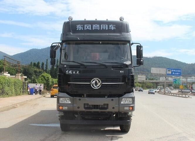 8x4 Drive 420HP Euro IV / V Truk Kerja Bekas Dengan Mesin Dongfeng Cummins
