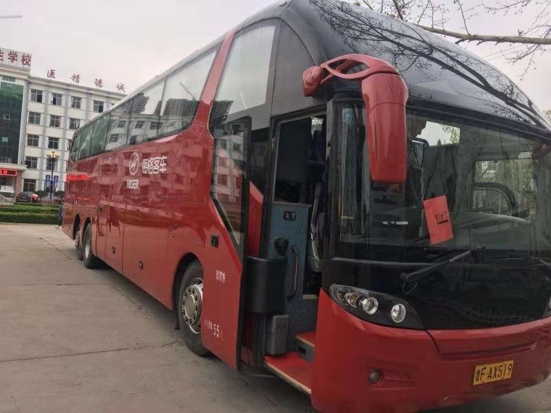 Luxury KLQ6122 2nd Hand Coach Euro IV / V 24-57 Kursi Bus Penumpang Bekas
