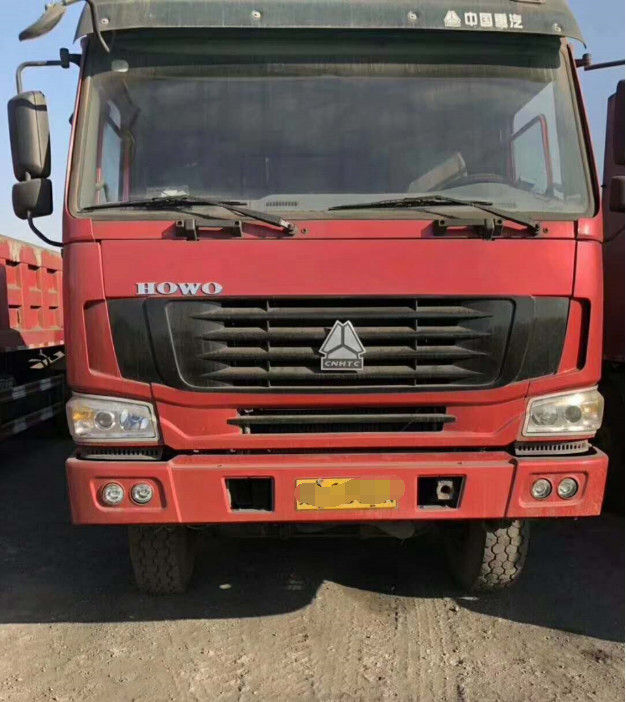 Howo 8x4 Digunakan Dump Truck 12 Roda 30-40 Ton Dengan Tampilan Bagus Tidak Ada Kerusakan
