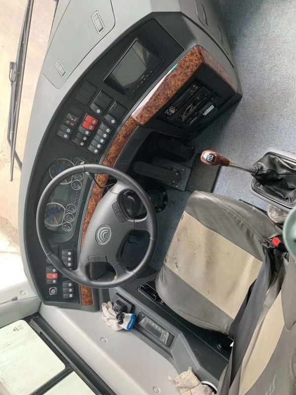 Mesin YC LHD Yutong Digunakan Coaster Bus 2015 Tahun Diesel 55 Kursi 12 Meter